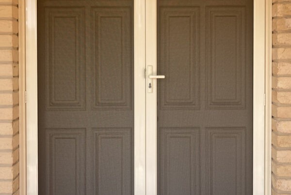 North East Doors and Screens Logo, Albury Wodonga, Alu Guard
